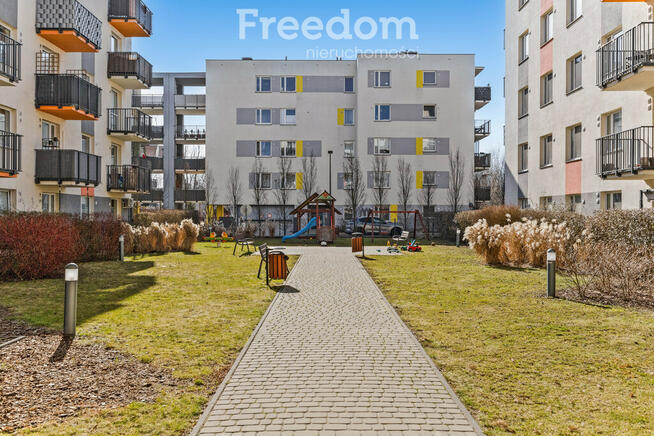 Funkcjonalne 2-pokojowe z dużym balkonem i garażem