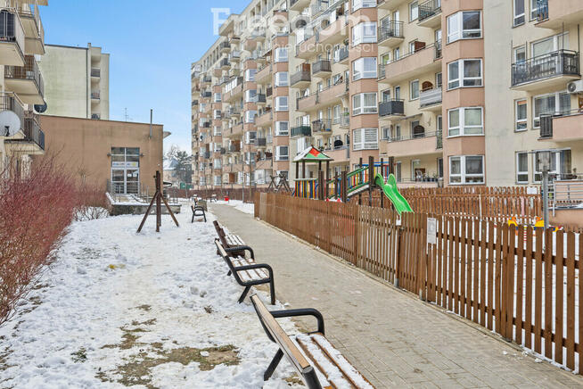 Słoneczne 2 pokoje z garażem i komórką lokatorską