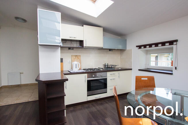 Bujwida, przytulne mieszkanie na poddaszu, 40m2