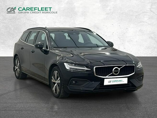 Volvo V60 B4 D Momentum Pro aut Kombi