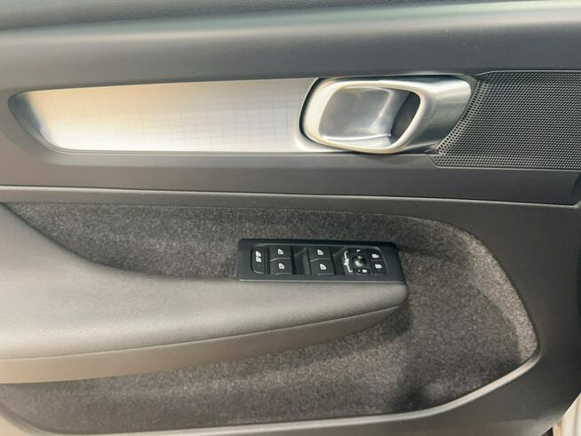 Volvo XC40 B3 Core aut Kombi