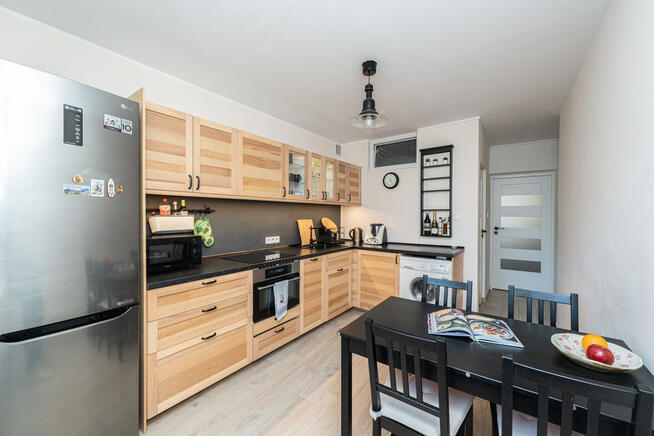 Okazja! Przestronne dwa pokoje z widną kuchnią