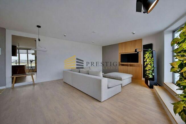 Luxury Apartment | Top Floor | PPanorama City View