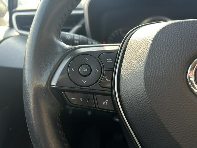 Toyota Corolla Salon Polska Poleasingowy I właściciel Serwis ASO VAT 23% Bezwypadkowy