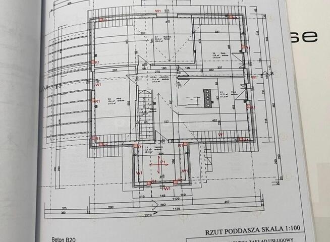 Przestronny dom na sprzedażŻelków-działka 3363 m²