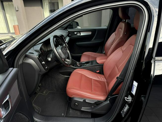 Volvo XC 40 2.0D D3 150KM Skóry Wzorowe Niski Przebieg Full LED