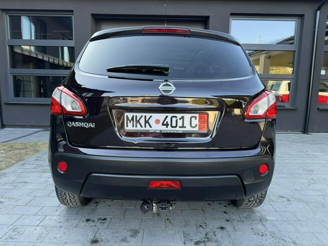 Nissan Qashqai 1.6i 117KM I Way Climatronic Kamera Panorama czujniki PDC Alufelgi