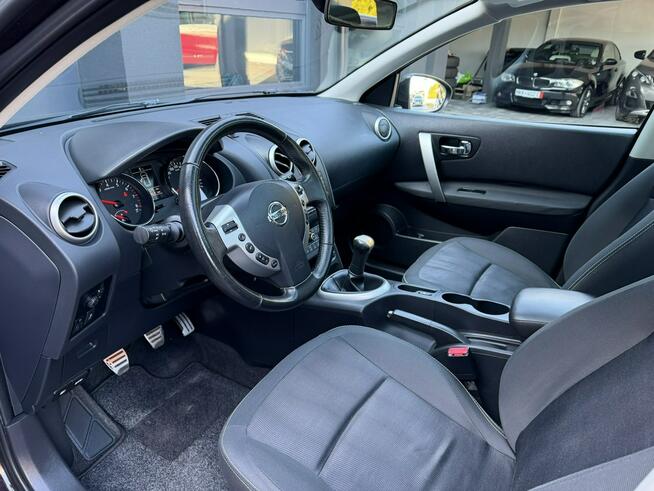 Nissan Qashqai 1.6i 117KM I Way Climatronic Kamera Panorama czujniki PDC Alufelgi