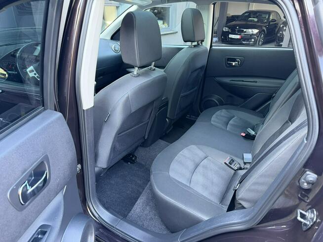 Nissan Qashqai 1.6i 117KM I Way Climatronic Kamera Panorama czujniki PDC Alufelgi