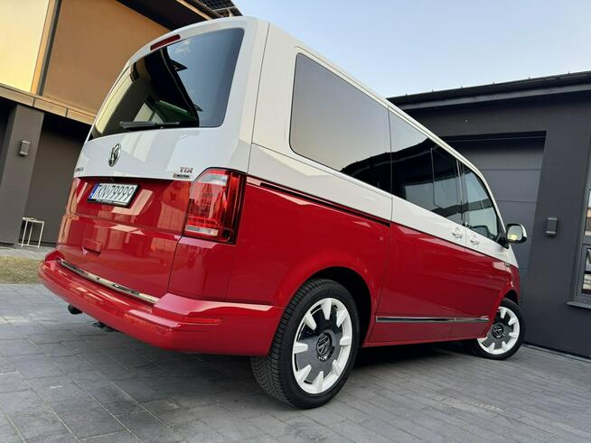 Volkswagen Multivan 2.0TDI 204KM 4Motion DSG Special Edition Bulli Biało-Czerwony