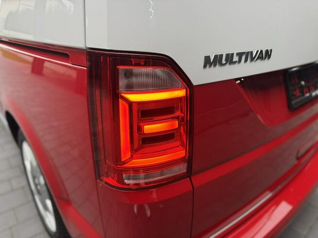 Volkswagen Multivan 2.0TDI 204KM 4Motion DSG Special Edition Bulli Biało-Czerwony