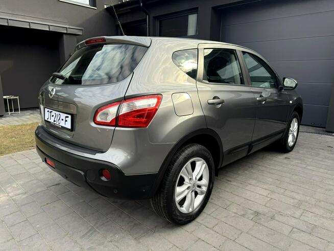 Nissan Qashqai 1.6i 117KM Acnta Climatronic czujniki PDC Alufelgi