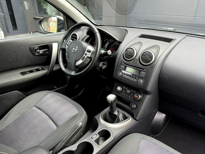 Nissan Qashqai 1.6i 117KM Acnta Climatronic czujniki PDC Alufelgi