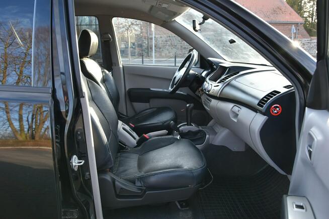Mitsubishi L200 2.5d 136KM AUTOMAT 2008r. SALON 4x4 skóra Klima HAK 2700kg