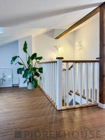 Dwupoziomowe mieszkanie na Wawrze