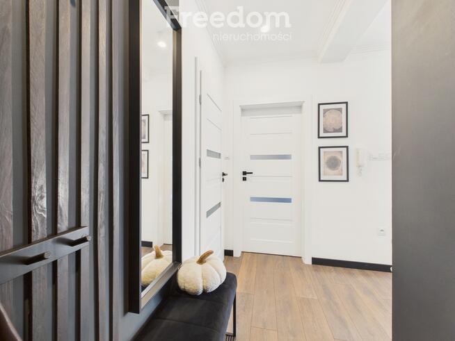 Stylowe mieszkanie dwupoziomowe z balkonami!