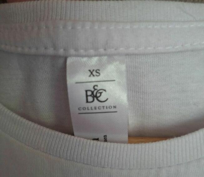 NOWY biały T-shirt z grafiką śmieszny 34 36 krótki rękaw