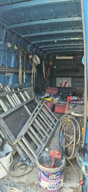 Sprinter Mercedes-Bez maksymalnie długi i wysoki