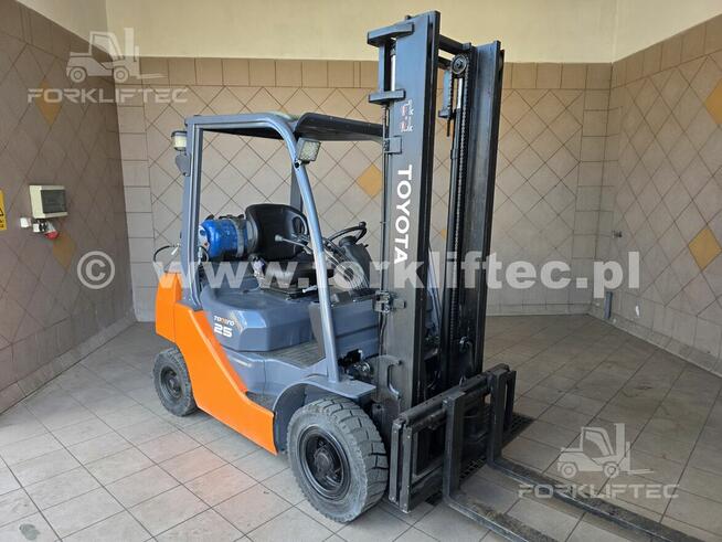 Wózek Widłowy TOYOTA 8FGF25, V 3700 mm, TOYOTA 8FG25 Linde