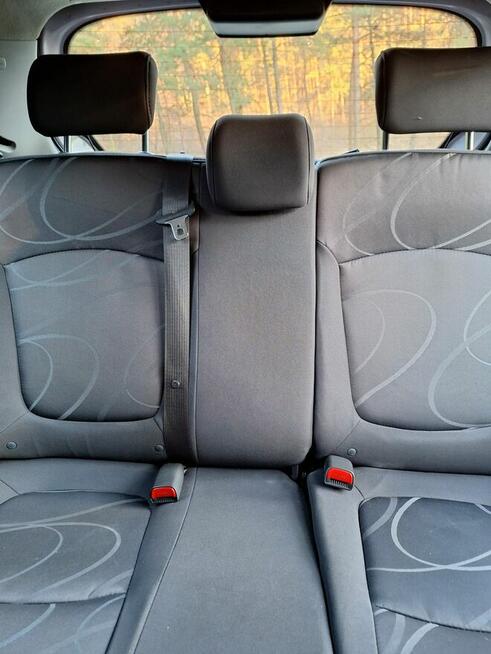 Sprzedam samochód osobowy