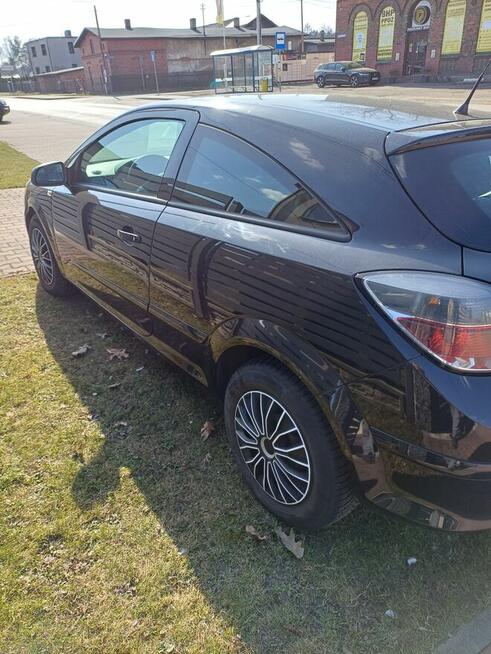 Opel Astra H 1.6 GTC 2006r