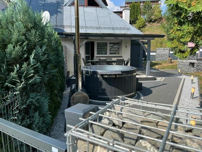 Domek letniskowy z jacuzzi w Międzybrodziu