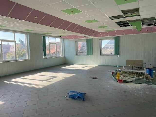 Syndyk sprzeda pawilon biurowo-usługowo-handlowy