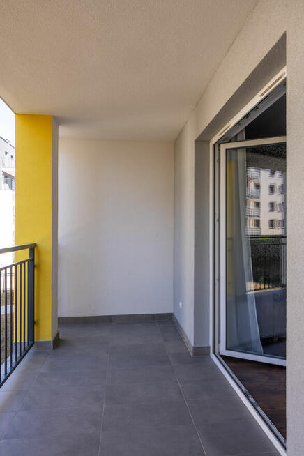 Kawalerka do wynajęcia! Balkon + garaż, 29 Listopada