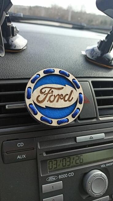 Drewniany Dyfuzor Zapachowy z Twoją Grafiką