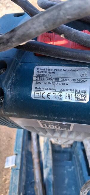 Sprzedam młot udarowy Bosch