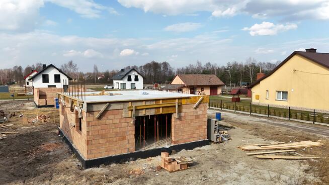 Dom Dąbrówka gm. Rzezawa