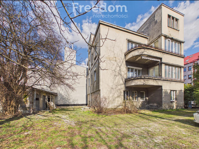 Wyjątkowe mieszkanie w kamienicy z ogrodem.