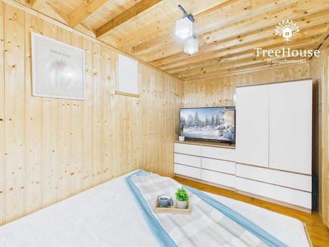 Dom rekreacyjny nad jeziorem w cichej okolicy