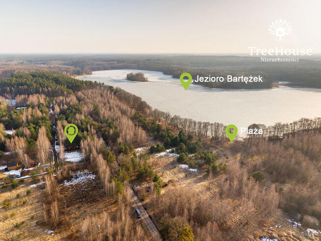 Dom rekreacyjny nad jeziorem w cichej okolicy