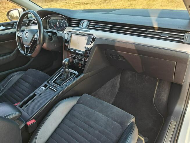 Volkswagen Passat 4motion DSG 240KM