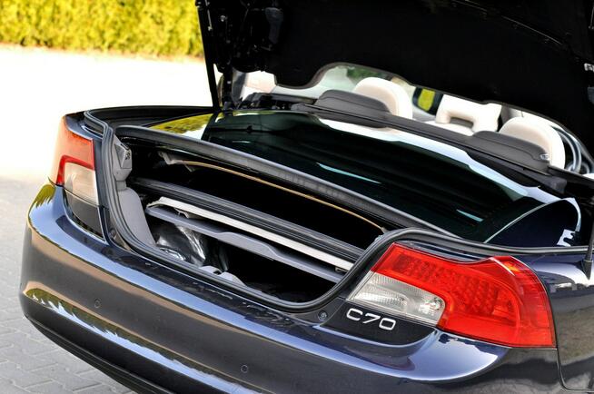 Volvo C70 2.0 136KM Automat Skóra Navi