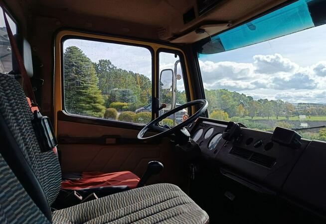 Mercedes 1317 Pomoc Drogowa, Laweta, HDS, motyl, serwis aso, vat23%