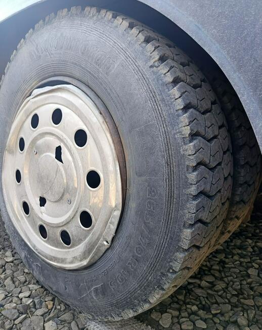 Mercedes 1317 Pomoc Drogowa, Laweta, HDS, motyl, serwis aso, vat23%