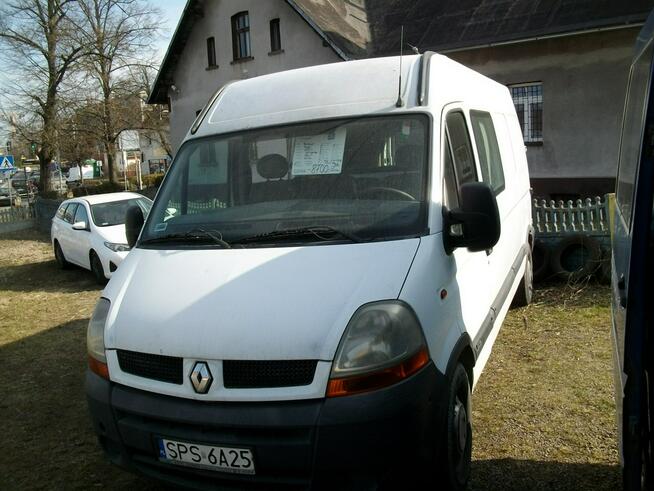Renault Master 7 osobowy/ Przestrzeń ładunkowa/ 1550 kg ładowności