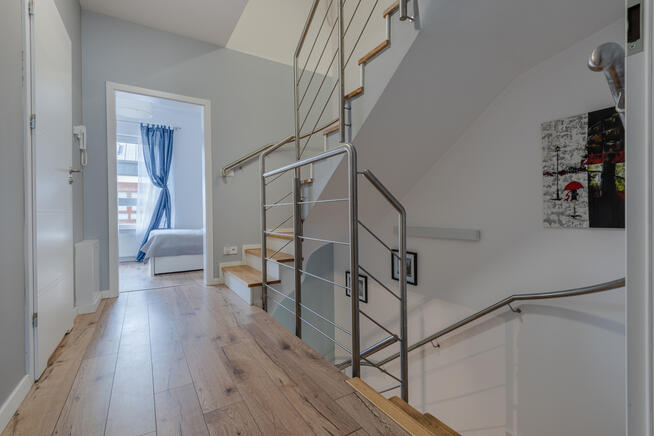 ✅ Sprawdź >>> Ładny segment, 6p, ogródek 31 m² ✅