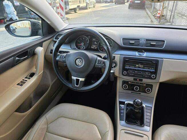Volkswagen Passat Variant Perfekcyjny Stan. Bogata Opcja. Beżowe Skóry. Serwisowany. GWARANCJA