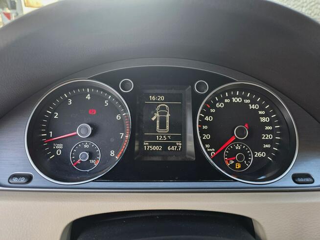 Volkswagen Passat Variant Perfekcyjny Stan. Bogata Opcja. Beżowe Skóry. Serwisowany. GWARANCJA