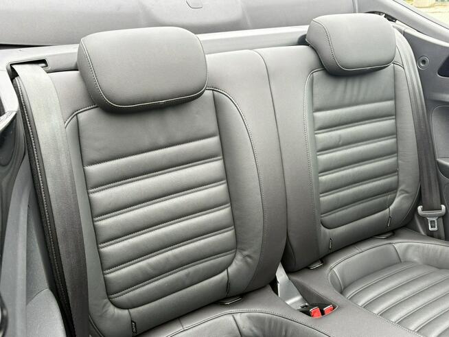 Volkswagen Beetle Serwisowany * Cabrio * Oryg. Przebieg * Podg. Fotele * Klimatyzacja dw