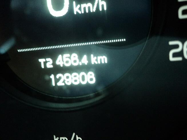 sprzedam ładne VOLVO S-60 z18r 2.0 B