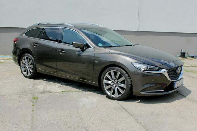 automat, skórzana tapicerka, kamery 360 , head up, aktywny tempomat