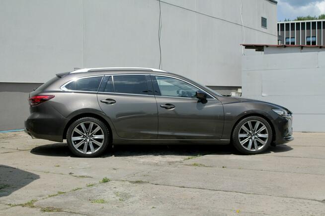 automat, skórzana tapicerka, kamery 360 , head up, aktywny tempomat