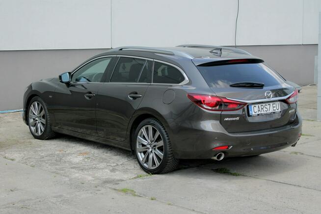 automat, skórzana tapicerka, kamery 360 , head up, aktywny tempomat