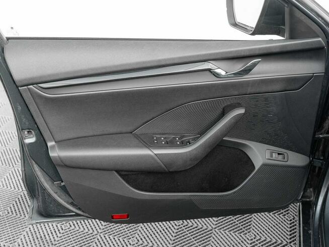 Škoda Octavia 1.5 TSI Ambition Cz.park Podgrz.f K.cofania LED Salon PL VAT 23%