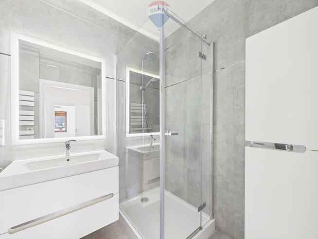 5-pokojowe mieszkanie z dużym tarasem i garażem