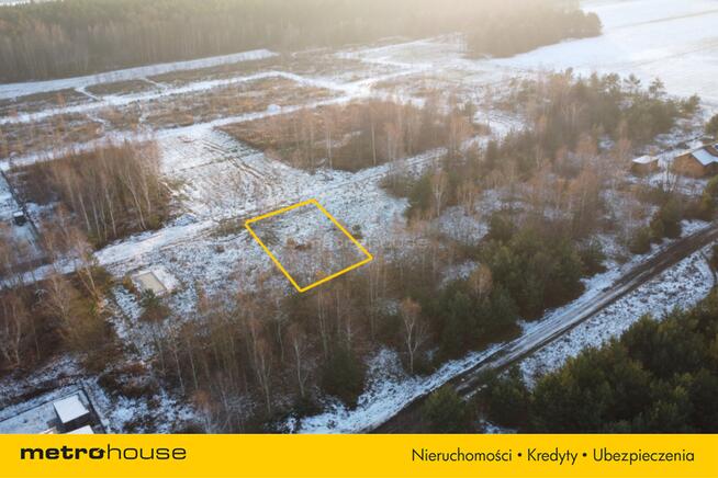 Działka 1000 m² blisko jeziora w Błędowie